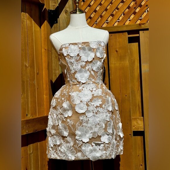 🆕 BRONX & BANCO 🧿 NWOT Jasmine Maraya White Mini Dress - Sz L / US 8 - Picture 4 of 16